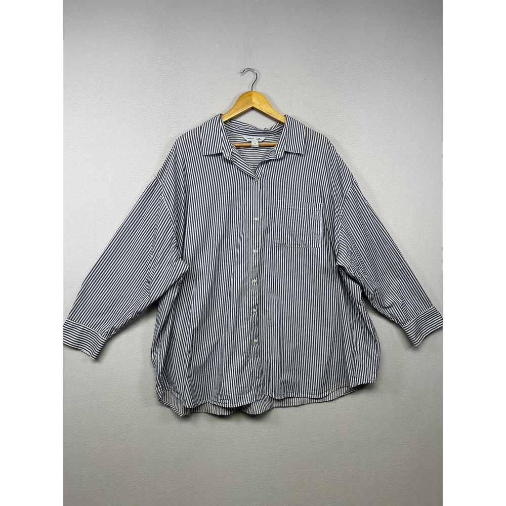 Coastal Preppy Old Navy Womens 2X Blue White Striped The Boyfriend Button Up
